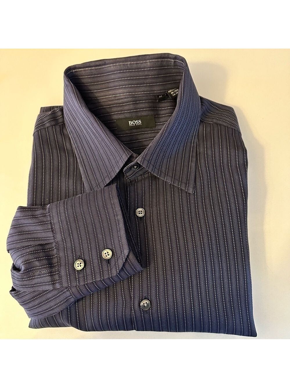 HUGO BOSS MEN'S DARK BLUE/GREY HERRINGBONE STRIPED BUTTON DOWN SHIRT sz 41 / 16